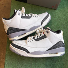 Load image into Gallery viewer, Jordan Cement Grey 3s Size 9
