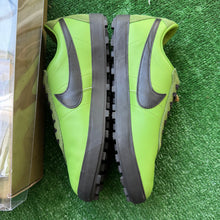 Load image into Gallery viewer, Nike Bode Astro Grabber Size 10
