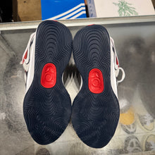 Load image into Gallery viewer, Nike KD USA 17s Size 8.5
