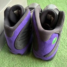Load image into Gallery viewer, Jordan Court Purple 13s Size 12
