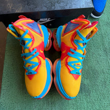 Load image into Gallery viewer, Nike LeBron Tune Squad 19s Size 11
