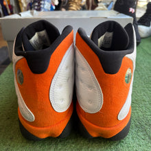 Load image into Gallery viewer, Jordan Starfish 13s Size 12
