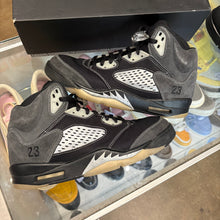 Load image into Gallery viewer, Jordan Anthracite 5s Size 10.5
