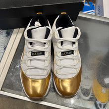 Load image into Gallery viewer, Jordan Closing Ceremony 11 Lows Size 9.5
