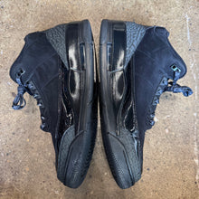 Load image into Gallery viewer, Jordan Black Cat 3s Size 9.5
