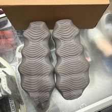 Load image into Gallery viewer, Yeezy Stone Teal 450s Size 9
