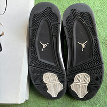 Load image into Gallery viewer, Jordan White Thunder 4s Size 10.5

