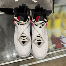 Load image into Gallery viewer, Jordan Bugs Bunny 8s Size 10.5
