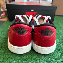 Load image into Gallery viewer, Jordan Chicago Low 1s Size 10.5

