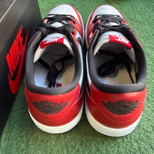 Load image into Gallery viewer, Jordan Chicago Low 1s Size 10.5
