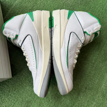 Load image into Gallery viewer, Jordan Lucky Green 2s Size 10
