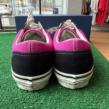 Load image into Gallery viewer, Vans Pink Pearlized Old Skool 36s Size 12

