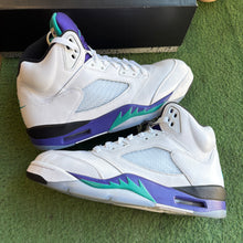 Load image into Gallery viewer, Jordan Grape 5s Size 9.5

