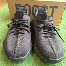 Load image into Gallery viewer, Yeezy Onyx 350 V2s Size 8
