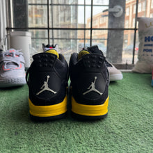 Load image into Gallery viewer, Jordan Thunder 4s Size 9
