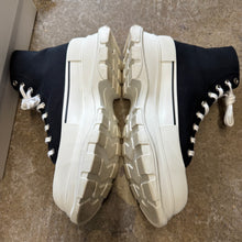 Load image into Gallery viewer, Alexander McQueen Boots Size 45
