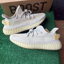 Load image into Gallery viewer, Adidas Yeezy Light 350V2s Size 10
