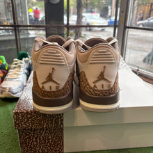 Load image into Gallery viewer, Jordan Palomino 3s Size 10.5
