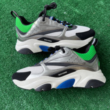 Load image into Gallery viewer, Dior B22s Size 42
