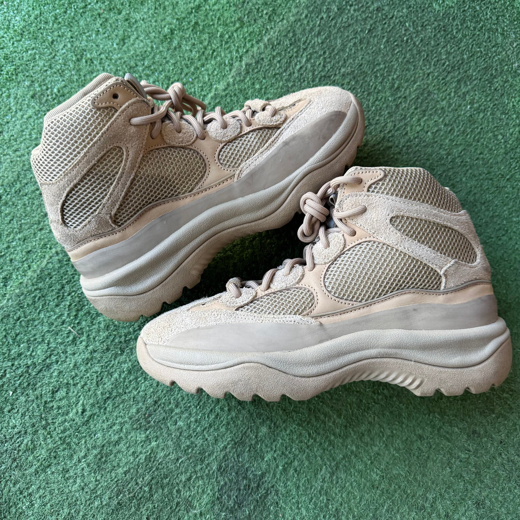 Yeezy DSRT Rock Boots Size 8