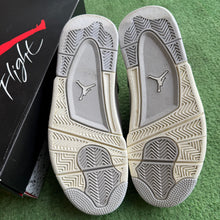 Load image into Gallery viewer, Jordan Frozen Moment 4s Size 8.5W/7M
