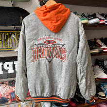 Load image into Gallery viewer, Vintage Cleveland Browns Logo 7 Jacket Size M
