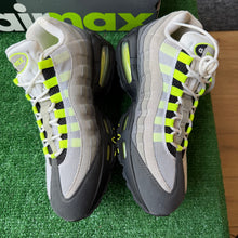 Load image into Gallery viewer, Nike Big Bubble Neon Air Max 95s Size 11
