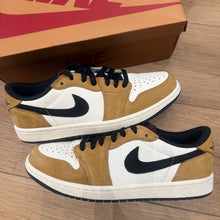 Load image into Gallery viewer, Jordan Rookie of The Year Low 1s Size 8.5
