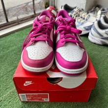 Load image into Gallery viewer, Nike Active Fuschia Low Dunks Size 6.5Y
