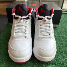 Load image into Gallery viewer, Jordan Fire Red 5s Size 9.5
