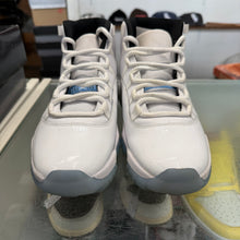 Load image into Gallery viewer, Jordan Legend Blue 11s Size 9.5
