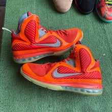Load image into Gallery viewer, Nike LeBron Big Bang 9s Size 10.5
