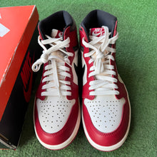 Load image into Gallery viewer, Jordan Lost and Found 1s Size 8.5
