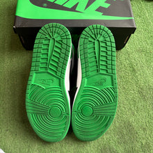 Load image into Gallery viewer, Jordan Lucky Green 1s Size 10.5
