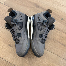 Load image into Gallery viewer, Jordan Cave Stone 4s Size 9.5
