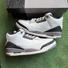 Load image into Gallery viewer, Jordan Cement Grey 3s Size 8
