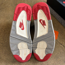 Load image into Gallery viewer, Jordan Bred 4s Size 11
