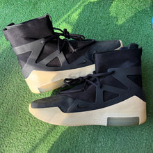 Load image into Gallery viewer, Nike Air F O G 1s Size 13
