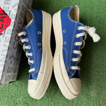 Load image into Gallery viewer, Converse CDG Chuck Taylor Lows Size 8
