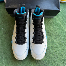 Load image into Gallery viewer, Jordan Powder Blue 9s Size 12
