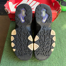 Load image into Gallery viewer, Nike Air Max CB94s Size 9
