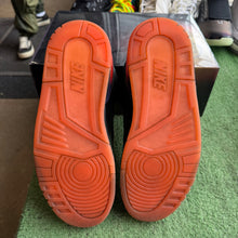 Load image into Gallery viewer, Jordan J Balvin Rio 3s Size 8.5
