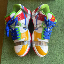 Load image into Gallery viewer, Nike SB Sandy Bodecker Low Dunks Size 5

