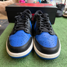 Load image into Gallery viewer, Jordan Royal Low 1s Size 12
