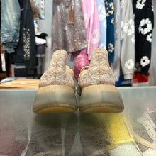 Load image into Gallery viewer, Yeezy Mist 380s Size 9.5
