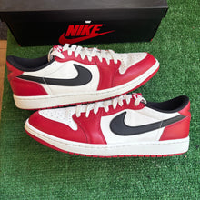 Load image into Gallery viewer, Jordan Chicago Low 1s Size 10.5
