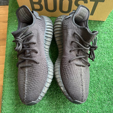 Load image into Gallery viewer, Adidas Yeezy Onyx 350V2s Size 11.5

