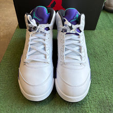 Load image into Gallery viewer, Jordan Grape 5s Size 11

