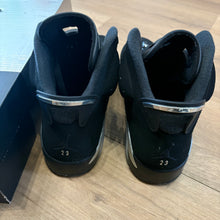 Load image into Gallery viewer, Jordan Chrome 6s Size 10
