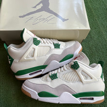 Load image into Gallery viewer, Jordan Pine Green SB 4s Size 10.5

